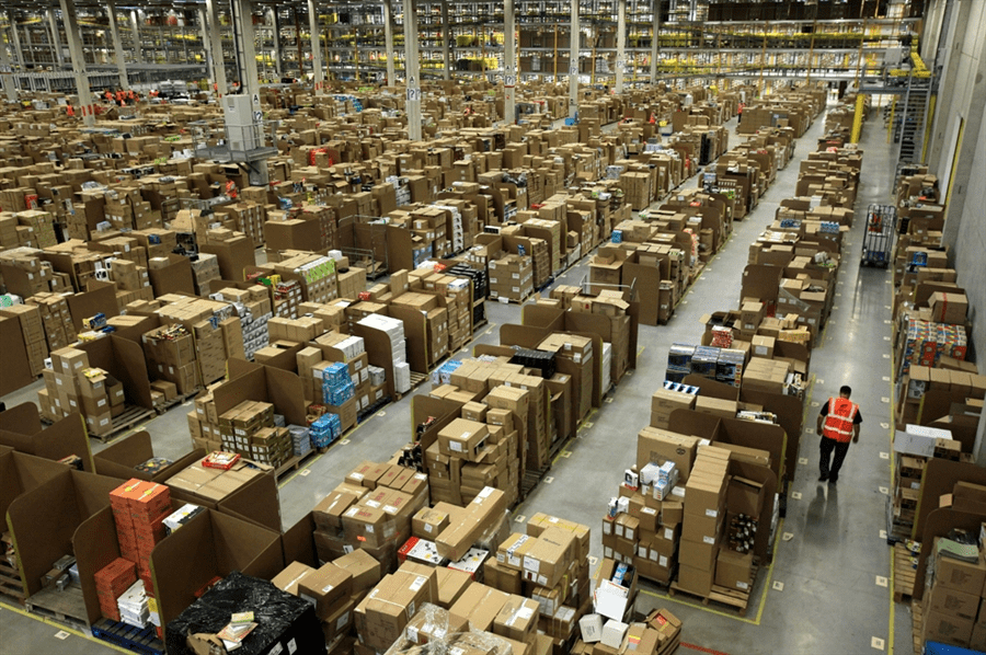 Amazon warehouse image